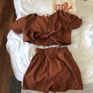 Linen short crop top set